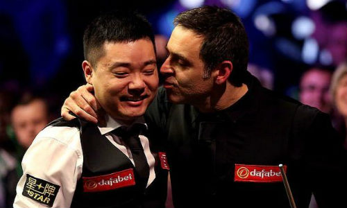 <a href=/tiyuxm/aslw/ target=_blank class=infotextkey>奥沙利文</a>vs<a href=/tiyuxm/dingjunhui/ target=_blank class=infotextkey>丁俊晖</a>直播