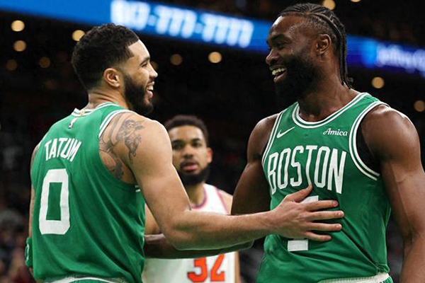 NBA东部格局洗牌:传统强队落势 <a href=/lanqiuxm/heat/ target=_blank class=infotextkey>热火</a>异军突起